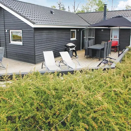 Beautiful Home In Aabenraa With Kitchen Hébergement de vacances
